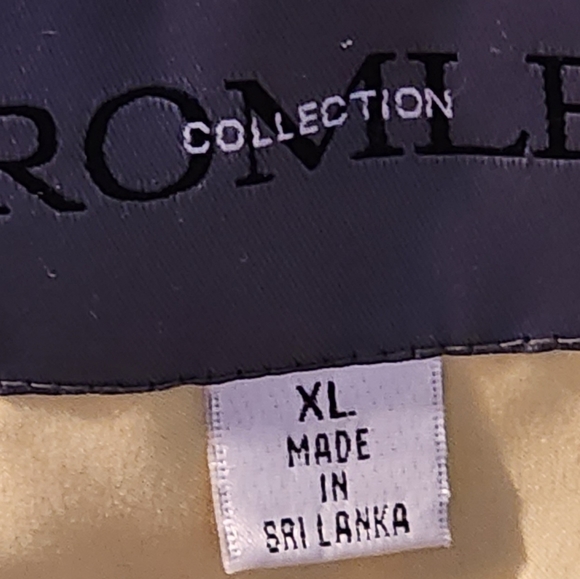 Women's Spring Jacket - Picture 3 of 3